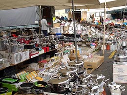 Feira à quinta-feira